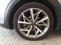 Usata Kia Niro 105 CV (77 kW) 2019 Argento SUV