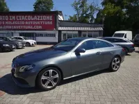 Usata Mercedes E220 Premium 194 CV (142 kW) 2017 Grigio Coupé