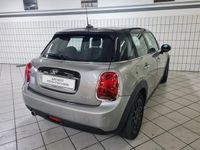 Usata Mini Cooper Business 135 CV (99 kW) 2019 Argento Utilitaria