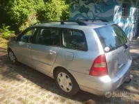 Usata Toyota Corolla 90 CV (66 kW) 2003 Grigio Station wagon