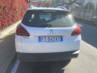 Usata Peugeot 2008 Active 102 CV (75 kW) 2018 Bianco SUV