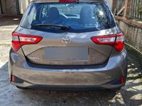 Usata Toyota Yaris Active 72 CV (52 kW) 2018 Berlina