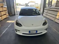 Usata Tesla Model 3 Long Range AWD 152 kW (208 CV) 2021 Bianco Berlina