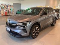 Usata Renault Austral Techno 200 CV (147 kW) 2023 Grigio SUV