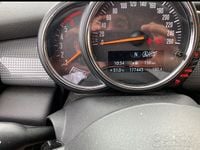 Begagnad Mini One D 95 HK (69 kW) 2016 Grön Halvkombi