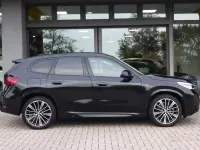 Usata BMW X1 M Sport 204 CV (150 kW) 2023 Saphirschwarz SUV