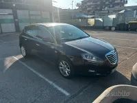 Usata Lancia Delta 190 CV (139 kW) 2011 Utilitaria