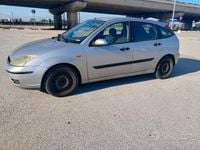 Occasion Ford Focus 100 ch (73 kW) 2002 Gris Berline