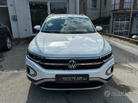 Usata VW T-Roc Style 150 CV (110 kW) 2024 Bianco SUV