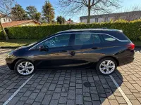 Usata Opel Astra Business 110 CV (80 kW) 2017 Nero Station wagon
