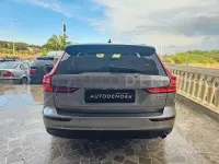 Usata Volvo V60 150 CV (110 kW) 2020 Marrone Station wagon