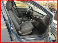 Usata Alfa Romeo Giulietta Distinctive 120 CV (88 kW) 2016 Blu Utilitaria