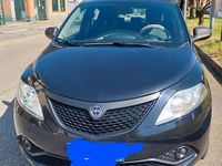 Usata Lancia Ypsilon 69 CV (50 kW) 2020 Nero Utilitaria