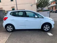 Usata Kia Venga Active 90 CV (66 kW) 2013 Bianco Utilitaria