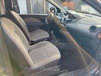 Usata Renault Twingo 75 CV (55 kW) 2010 Gray Utilitaria