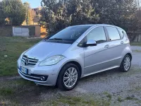 Usata Mercedes A200 Elegance 140 CV (102 kW) 2009 Grigio Monovolume
