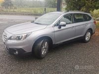 Usata Subaru Outback Style 150 CV (110 kW) 2017 Argento SUV