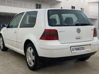 Usata VW Golf IV 110 CV (80 kW) 2000 Bianco metallizzato Utilitaria
