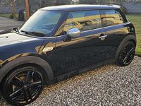 Begagnad Mini Cooper S 192 HK (141 kW) 2017 Svart Halvkombi