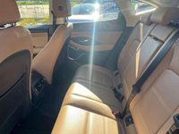 Usata Jaguar E-Pace 163 CV (119 kW) 2022 Argento SUV
