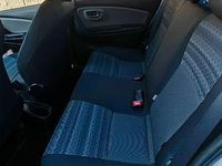 Begagnad Toyota Yaris 69 HK (50 kW) 2016 Vit Sedan