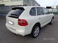 Usata Porsche Cayenne 290 CV (213 kW) 2008 Bianco SUV