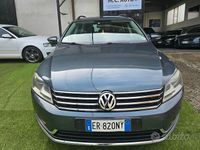 Usata VW Passat 105 CV (77 kW) 2013 Grigio Station wagon