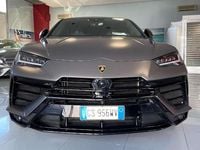 Usata Lamborghini Urus 666 CV (489 kW) 2023 Grigio keres matt SUV
