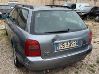 Usata Audi A4 90 CV (66 kW) 1998 Grigio Station wagon