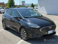 Usata Ford Fiesta Titanium 75 CV (55 kW) 2023 Nero Utilitaria