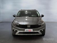 Usata Fiat Tipo Cross 101 CV (74 kW) 2021 Grigio scuro Berlina