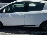 Usata Toyota Yaris Hybrid Business Edition 73 CV (53 kW) 2017 Berlina