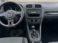 Usata VW Golf VI 105 CV (77 kW) 2010 Argento Utilitaria