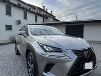 Usata Lexus NX300h E-FOUR Luxury Line 155 CV (114 kW) 2019 SUV