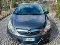 Usata Opel Corsa Edition 95 CV (69 kW) 2010 Grigio Utilitaria