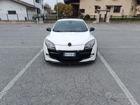 Usata Renault Mégane III R.S. 250 CV (183 kW) 2011