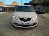 Usata Lancia Ypsilon Gold 95 CV (69 kW) 2016 Beige Utilitaria