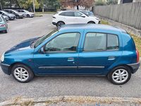 Usata Renault Clio II 58 CV (42 kW) 2001 Blu Berlina