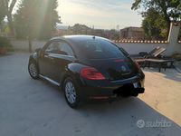 Usata VW Beetle 105 CV (77 kW) 2012 Nero Utilitaria