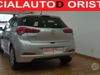 Usata Hyundai i20 75 CV (55 kW) 2016 Grigio Berlina