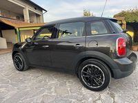 Usata Mini Park Lane Countryman 111 CV (81 kW) 2016 Marrone SUV