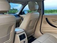 Usata BMW 330 Luxury Line 258 CV (189 kW) 2015 Blu/azzurro Station wagon