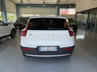 Usata Volvo XC40 Momentum 150 CV (110 kW) 2019 Bianco SUV