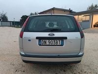 Usata Ford Focus 115 CV (84 kW) 2008 Argento Station wagon