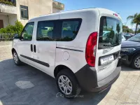 Usata Fiat Doblò 95 CV (69 kW) 2019 Bianco Monovolume