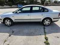 Usata VW Passat 110 CV (80 kW) 1998 Argento Station wagon