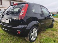 Second-hand Ford Fiesta Titanium 68 CP (50 kW) 2007 Hatchback