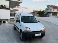 Usata Renault Kangoo 95 CV (69 kW) 2003 Bianco Monovolume
