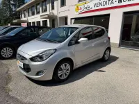 Usata Hyundai ix20 Comfort 90 CV (66 kW) 2013 Argento Utilitaria