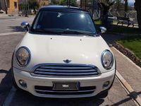 Usata Mini Cooper D 109 CV (80 kW) 2010 Utilitaria